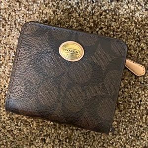 Perfect wallet for fall!